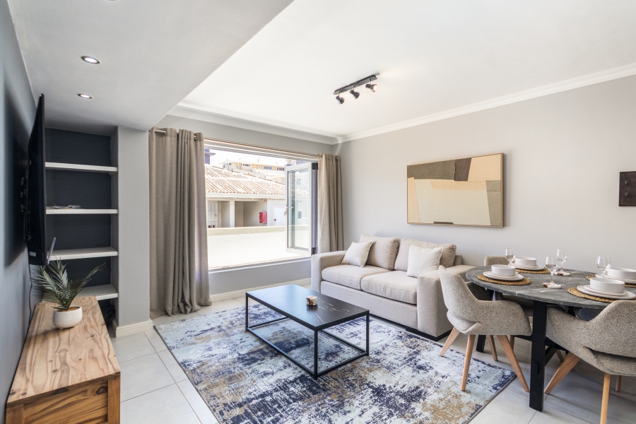 To Let 1 Bedroom Property for Rent in Sea Point Western Cape